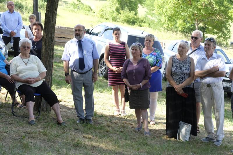 2021.06.30_Gödre felújított kálvária (35).JPG